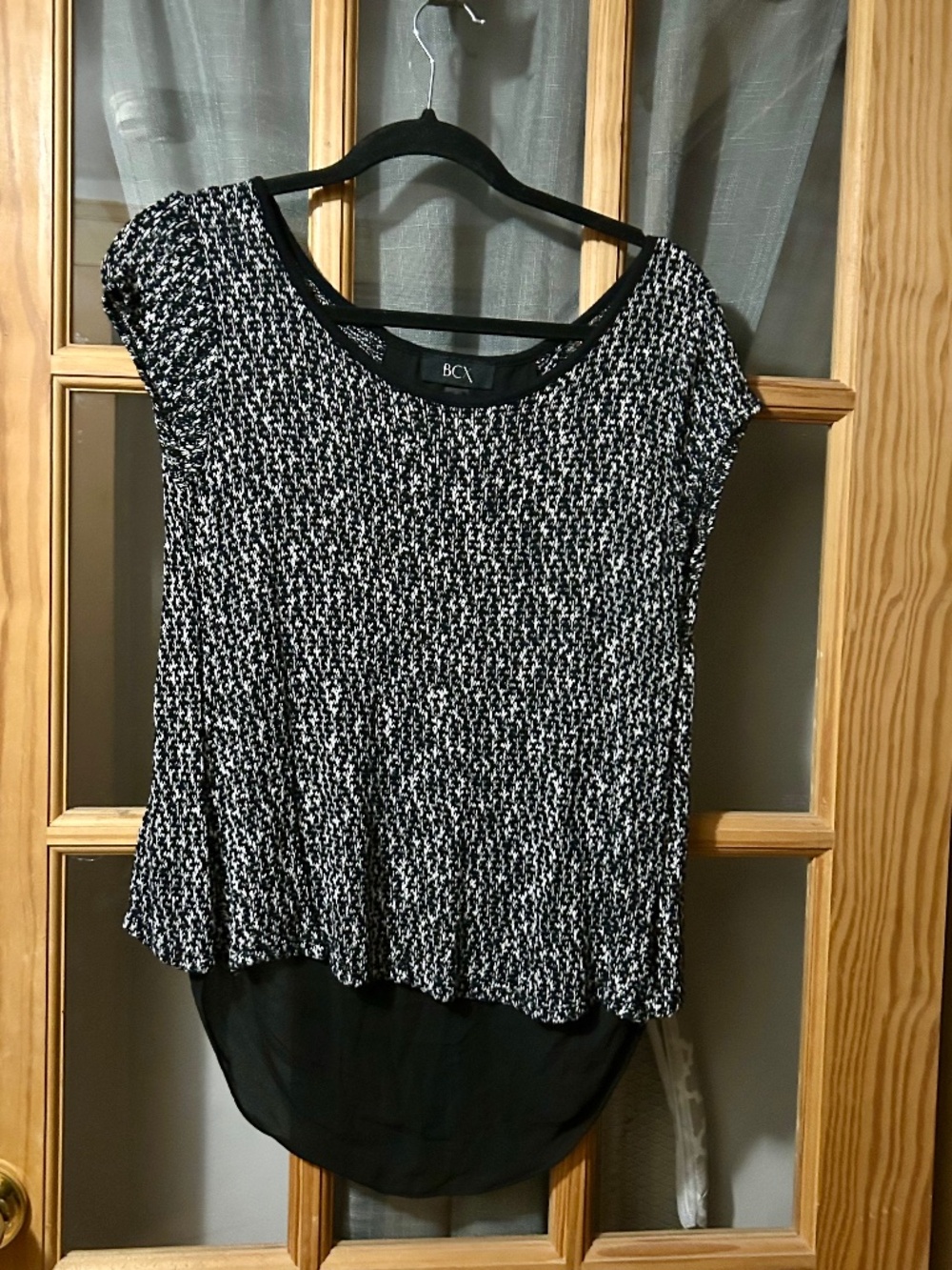 BCX Dressy Top size M